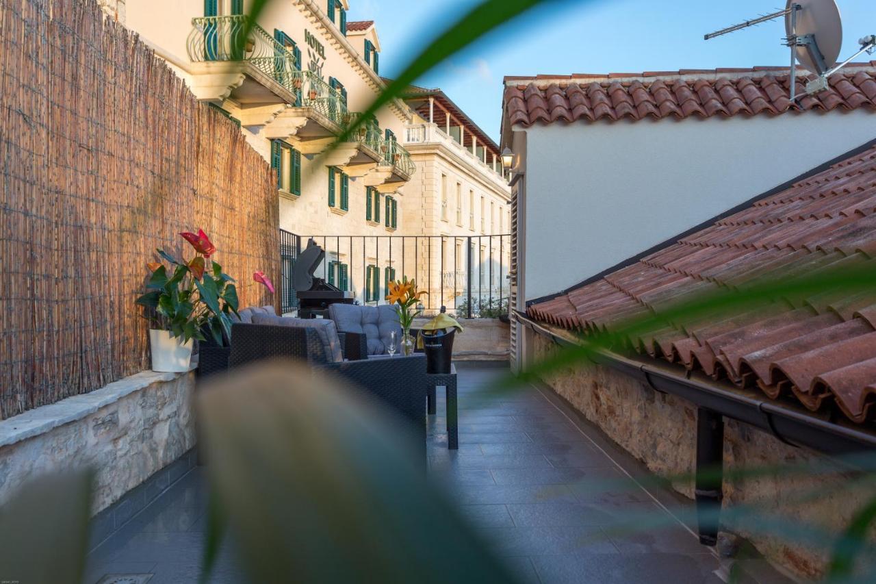 Lola Apartments - Zf Hvar Hvar Town Kültér fotó