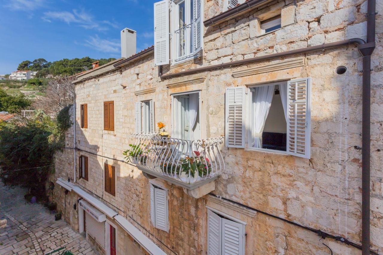 Lola Apartments - Zf Hvar Hvar Town Kültér fotó